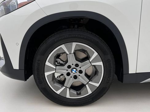 New 2026 BMW X1 xDrive28i w/ Convenience Package AWD/4WD image 15