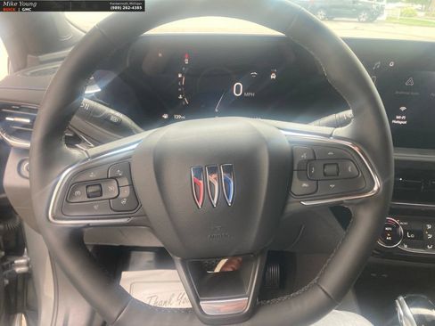 Used 2025 Buick Envista Sport Touring w/ Convenience I Package FWD image 24