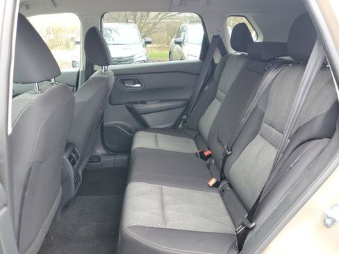 Certified 2025 Nissan Rogue SV AWD/4WD image 27