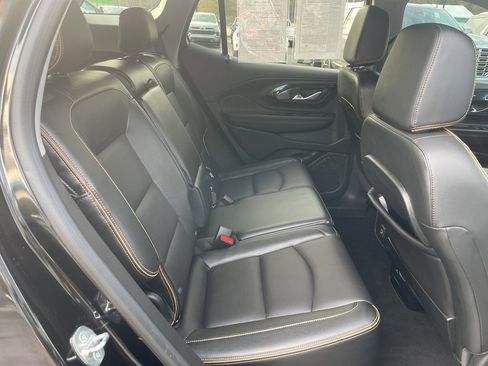 Used 2023 GMC Terrain AT4 image 13