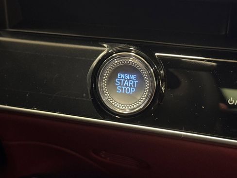 New 2026 Genesis GV70 2.5T Sport Prestige AWD/4WD image 23
