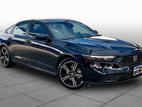 Used 2026 Honda Accord Sport image 3
