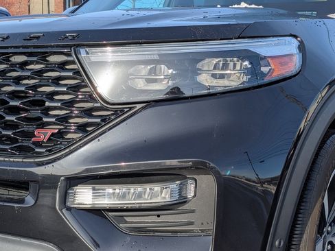 Certified 2020 Ford Explorer ST w/ Premium Technology Package image 10