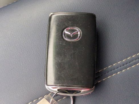 Used 2020 MAZDA CX-30 FWD w/ Preferred Package image 27