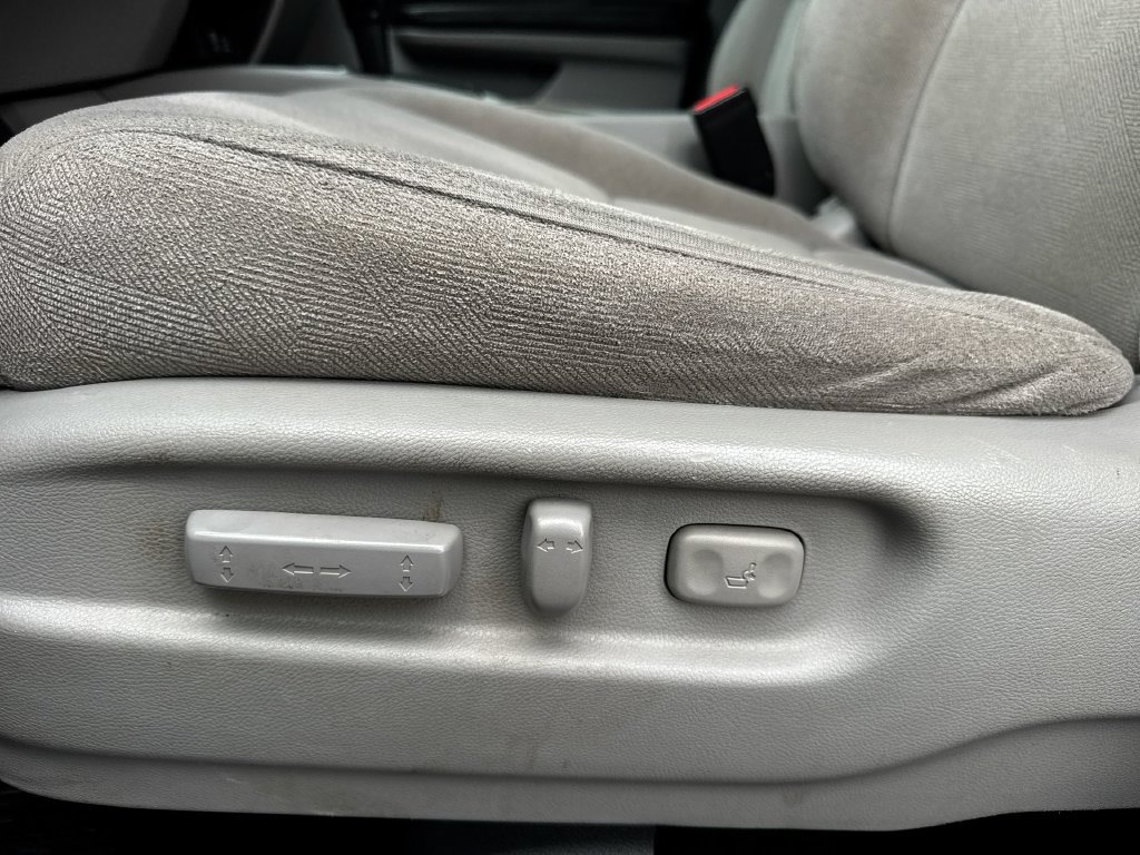 Used 2020 Honda Pilot EX image 12