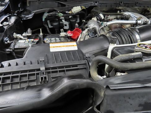 Used 2024 Ford F250 Platinum image 35