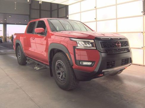 Certified 2025 Nissan Frontier Pro-X w/ Pro Premium Package RWD image 4