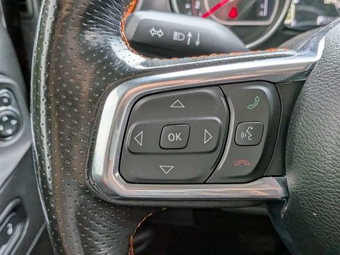 Used 2022 Jeep Gladiator Mojave w/ Cold Weather Group AWD/4WD image 29