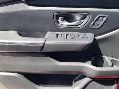 Used 2025 Honda Pilot EX-L image 22