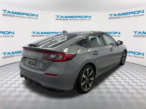 Used 2025 Honda Civic Sport Touring image 5