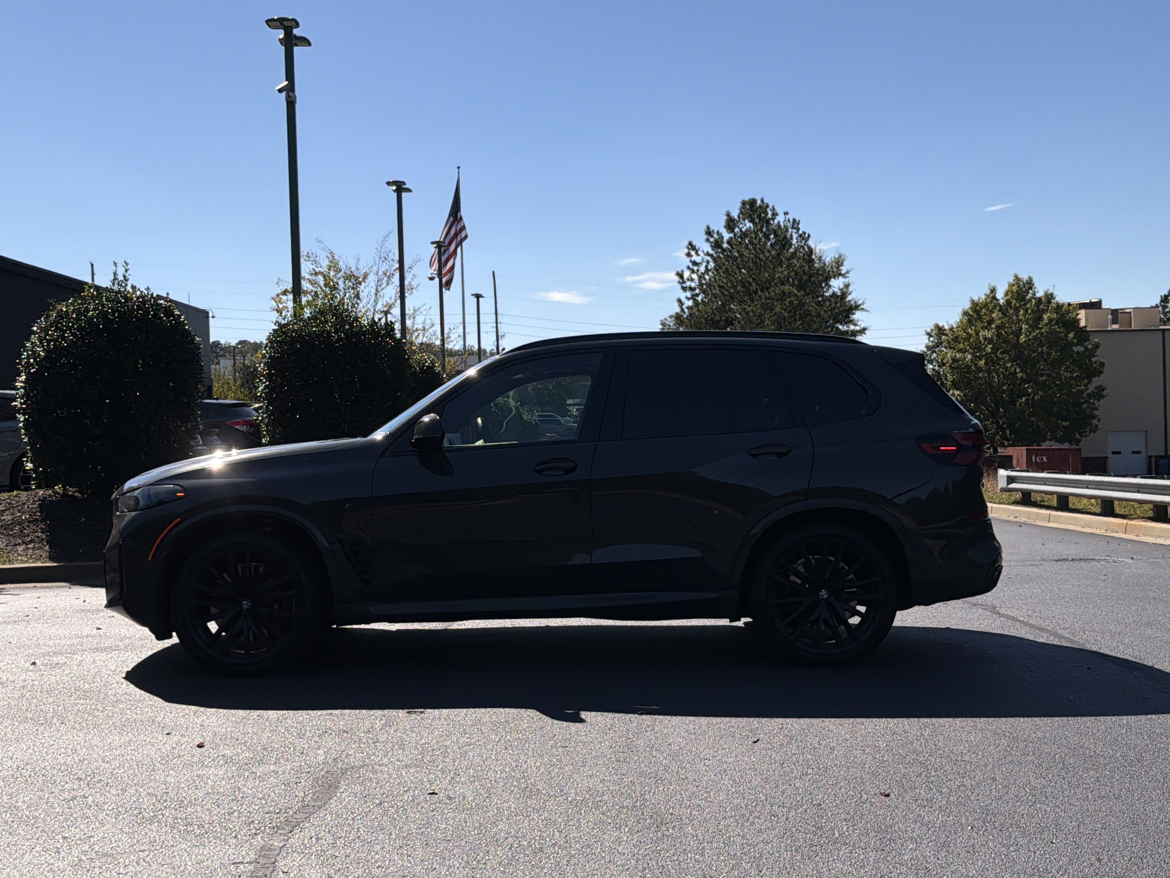 Used 2026 BMW X5 M60i AWD/4WD image 16