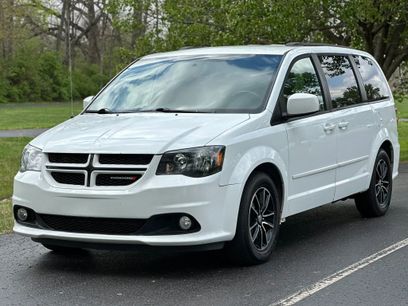 Used 2016 Dodge Grand Caravan R/T