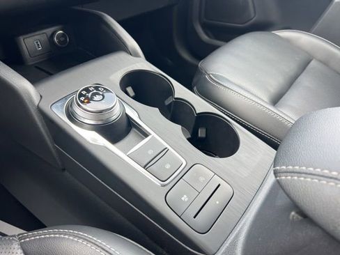 Used 2020 Ford Escape SEL image 16