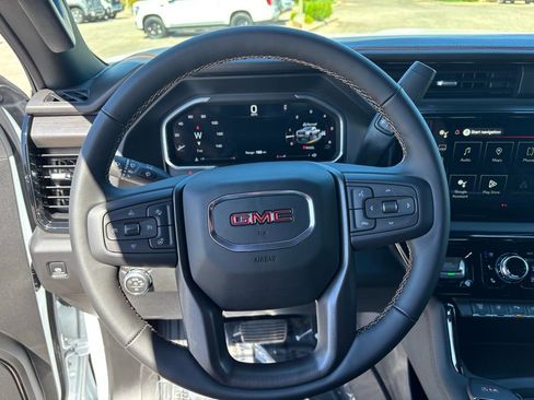 New 2026 GMC Sierra 3500 AT4 w/ AT4 Preferred Package AWD/4WD image 19