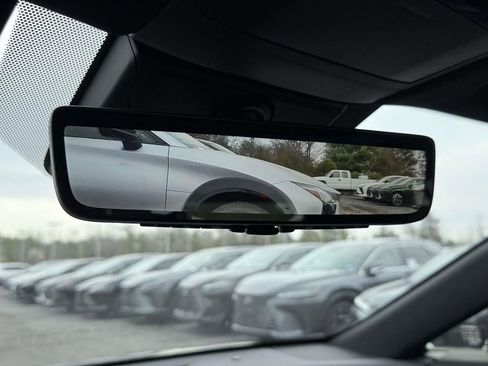 New 2026 Lexus RZ 450e Premium image 19