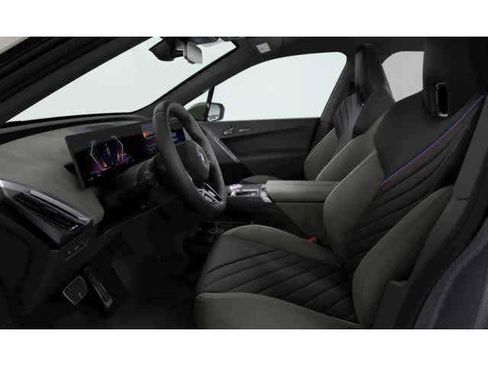 New 2026 BMW iX xDrive60 w/ M Sport Package AWD/4WD image 6