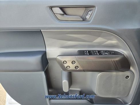 New 2026 Ford Maverick Lariat w/ Black Appearance Package image 13