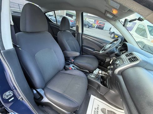 Used 2013 Nissan Versa SV w/ Convenience Pkg image 29