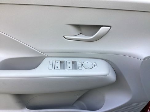 New 2026 Hyundai Kona SE image 27