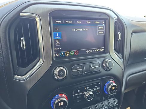 Used 2021 GMC Sierra 1500 Denali w/ Denali Ultimate Package AWD/4WD image 22