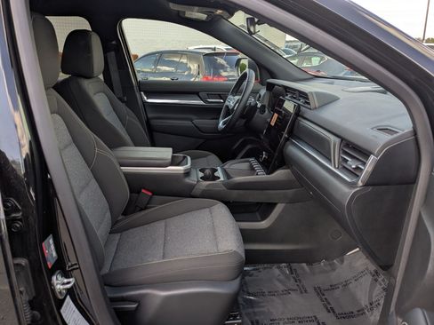 Used 2026 GMC Terrain Elevation AWD/4WD image 34