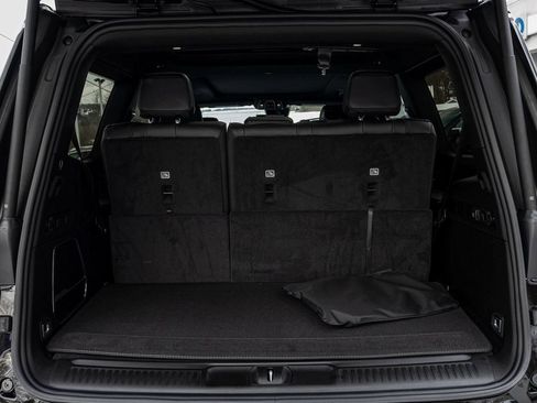 New 2025 Jeep Wagoneer Base image 44