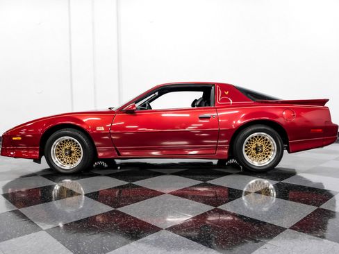Used 1988 Pontiac Firebird Trans Am image 2