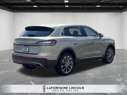 Certified 2023 Lincoln Nautilus Reserve AWD/4WD image 5