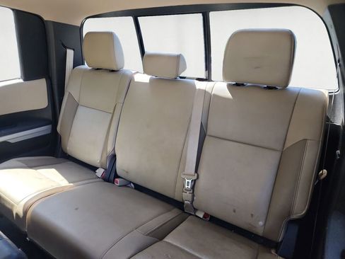 Used 2019 Toyota Tundra Limited w/ Limited Premium Package AWD/4WD image 14