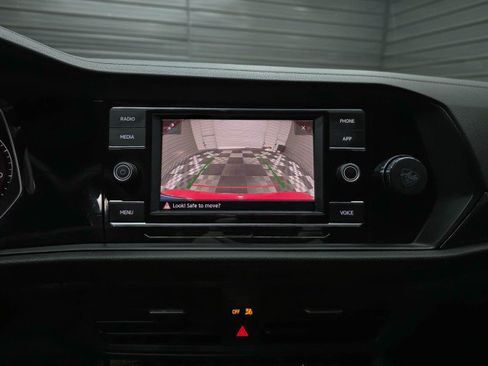 Used 2020 Volkswagen Jetta GLI FWD image 27