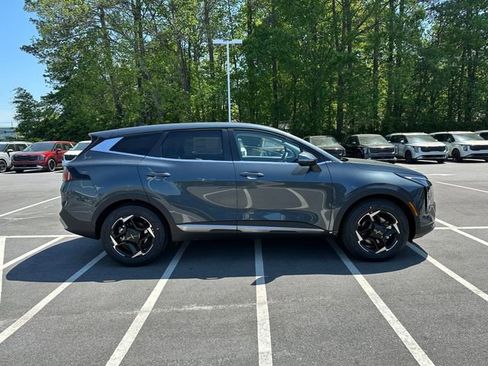 New 2026 Kia Sportage EX FWD image 2