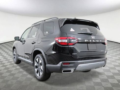 New 2026 Honda Pilot Elite image 4