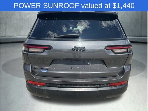 Used 2023 Jeep Grand Cherokee L Laredo AWD/4WD image 6