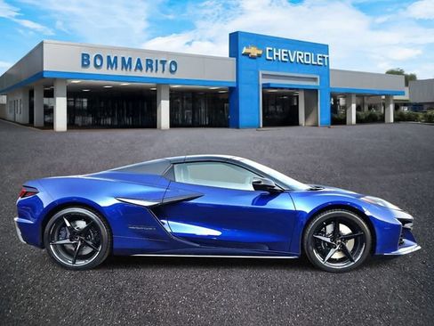 New 2027 Chevrolet Corvette Grand Sport w/ Z52 Sport Performance Package RWD image 6
