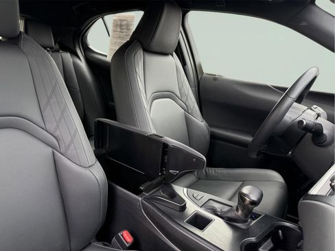 Certified 2023 Lexus UX 250h AWD w/ Accessory Package (Z2) image 23