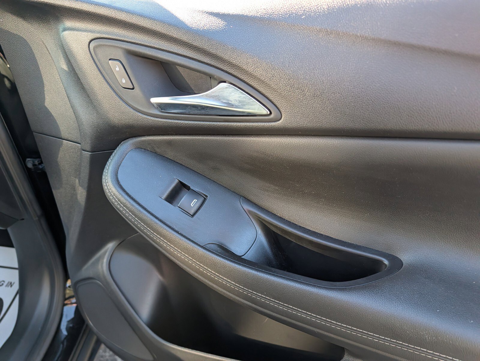 Used 2024 Buick Encore GX Preferred FWD image 26