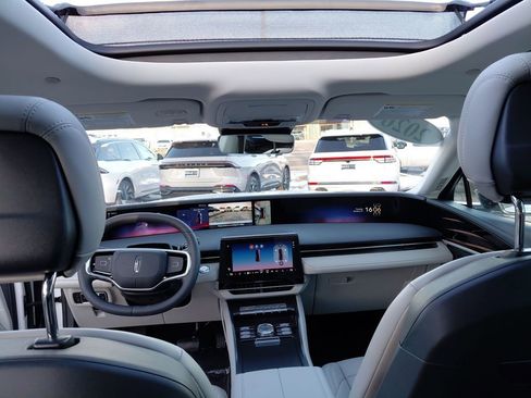 New 2026 Lincoln Nautilus Premier w/ Equipment Group 102A image 26