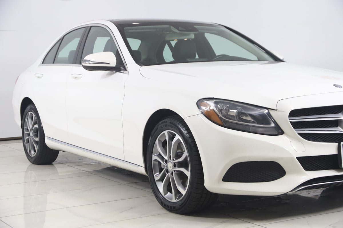 Used 2016 Mercedes-Benz C 300 4MATIC Sedan image 32