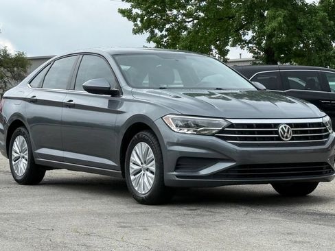 Used 2019 Volkswagen Jetta S w/ Driver Assistance Package FWD image 8