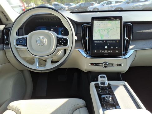 New 2026 Volvo XC90 T8 Ultra w/ Lounge Package AWD/4WD image 8