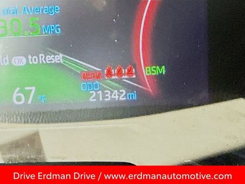 Certified 2023 Toyota RAV4 XLE w/ Convenience Package image 32