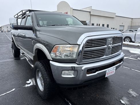 Used 2011 RAM 2500 Laramie w/ Cold Weather Group AWD/4WD image 3