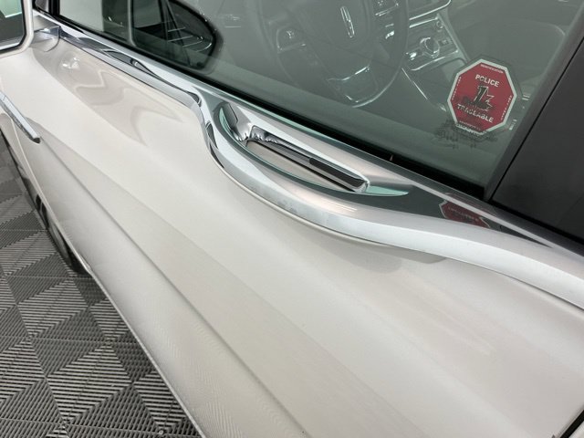 Used 2017 Lincoln Continental Reserve w/ Luxury Package AWD/4WD image 14