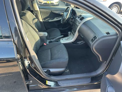 Used 2010 Toyota Corolla S FWD image 15