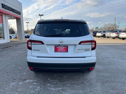 Used 2021 Honda Pilot Black Edition image 4