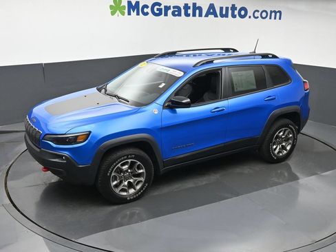 Used 2022 Jeep Cherokee Trailhawk w/ Premium Leather Package AWD/4WD image 23