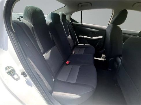 Used 2024 Nissan Sentra SV FWD image 24