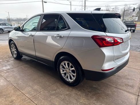 Used 2021 Chevrolet Equinox LS w/ LS Convenience Package FWD image 7