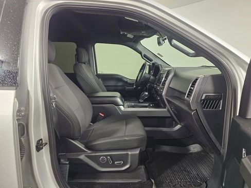 Used 2017 Ford F150 XLT w/ Equipment Group 302A Luxury image 12