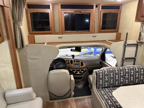 Used 2007 Ford E-450 and Econoline 450 image 43